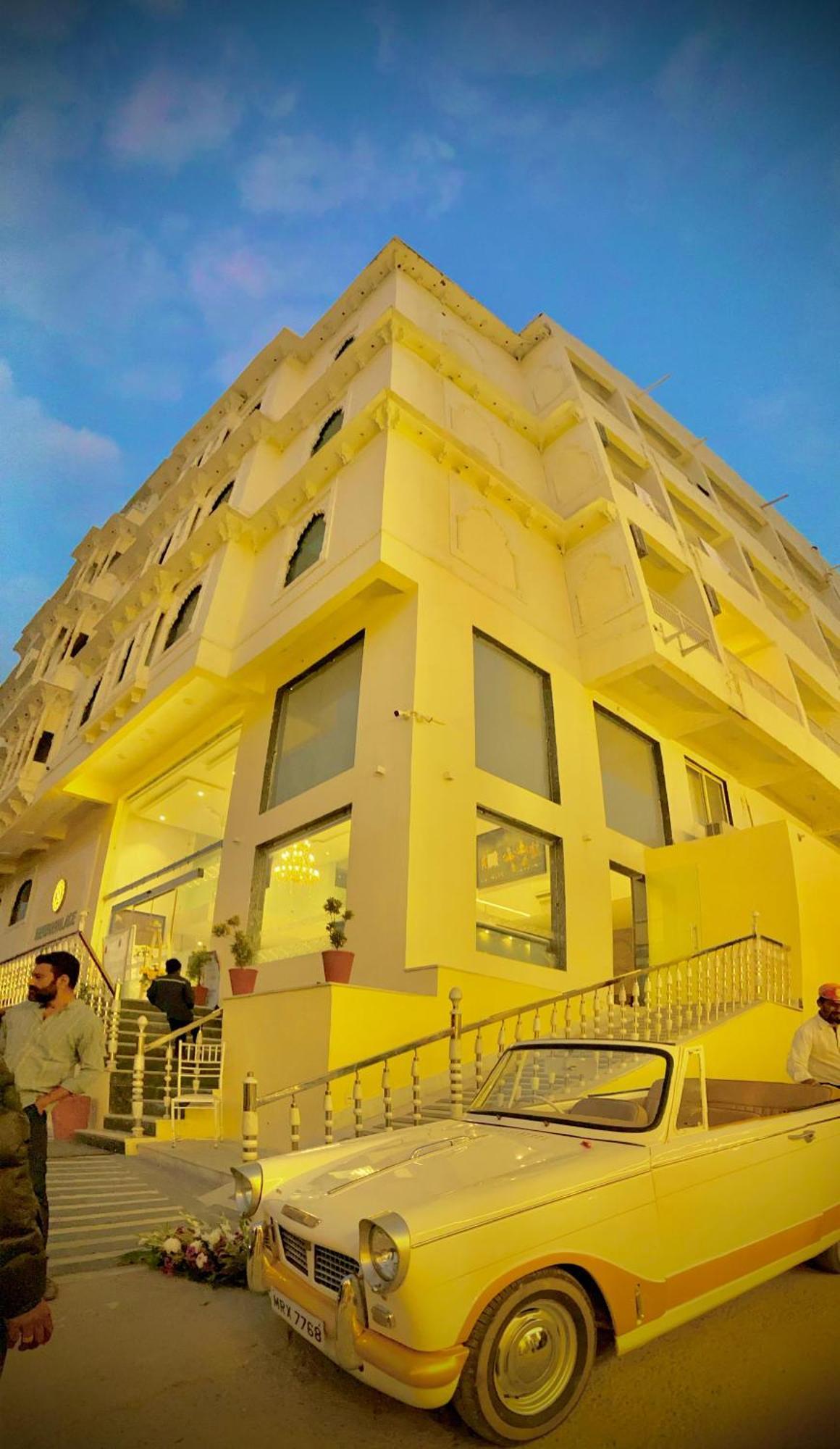 Mewar Palace Resort And Spa Udaipur Kültér fotó