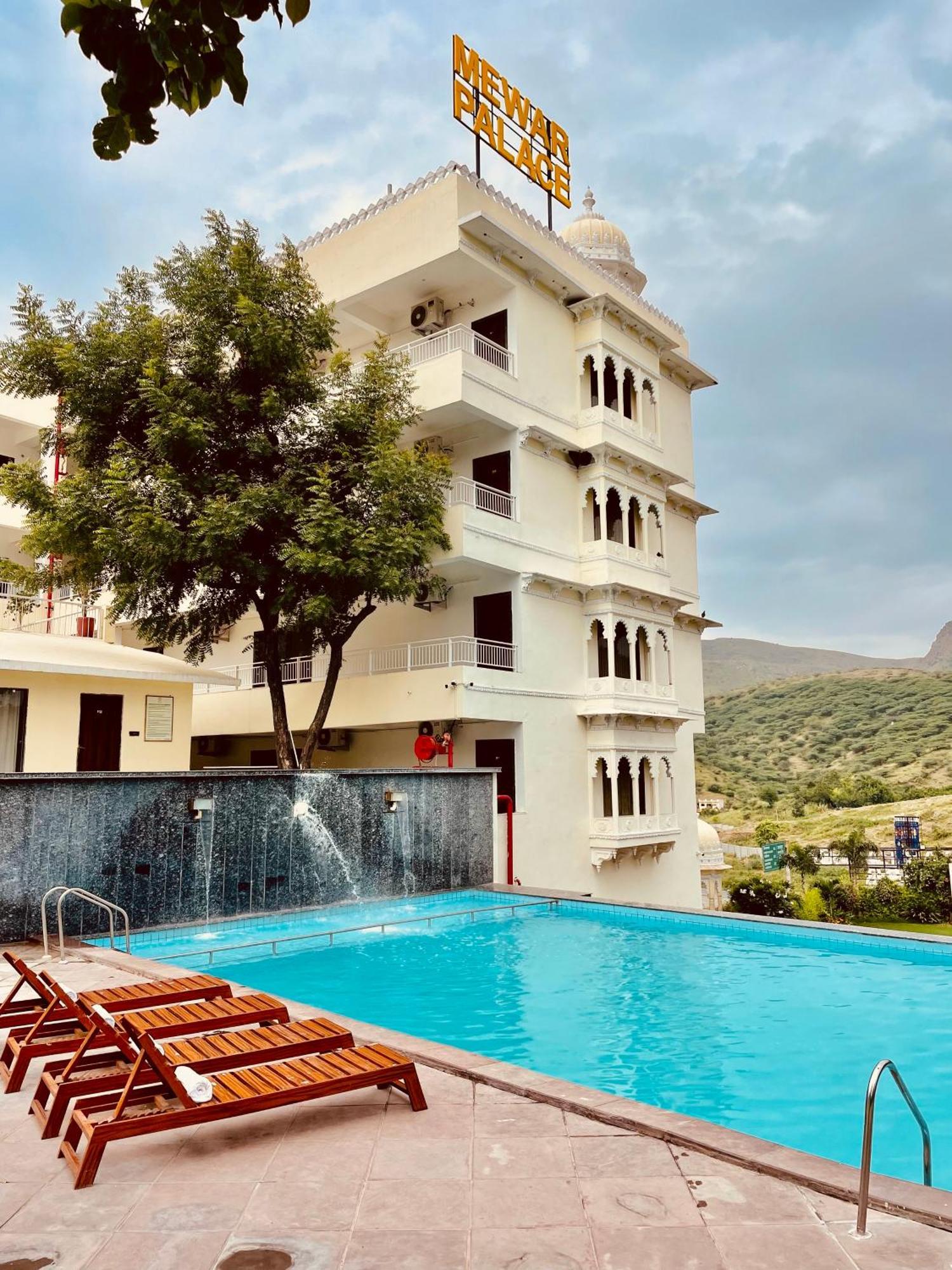 Mewar Palace Resort And Spa Udaipur Kültér fotó