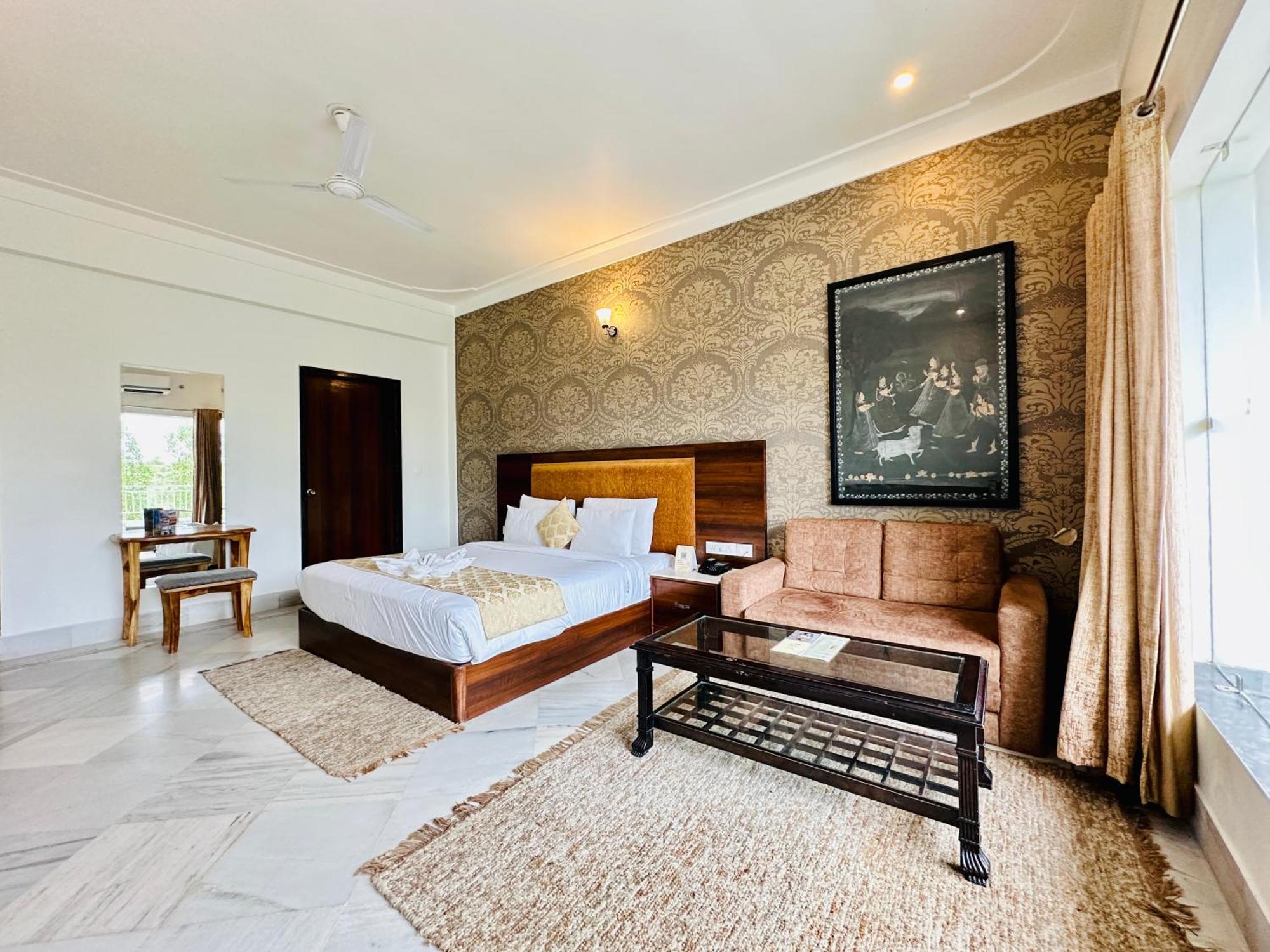 Mewar Palace Resort And Spa Udaipur Kültér fotó